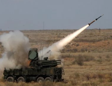 «Καταστρέψαμε Pantsir S1» λέει το Τελ Αβίβ - «Καταρρίφθηκαν οι μισοί πύραυλοι» λέει η Μόσχα (βίντεο)